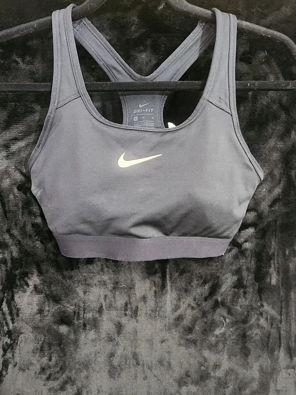 Nike Dri-FIT Women’s Black Racerback Sports Bra – Size M